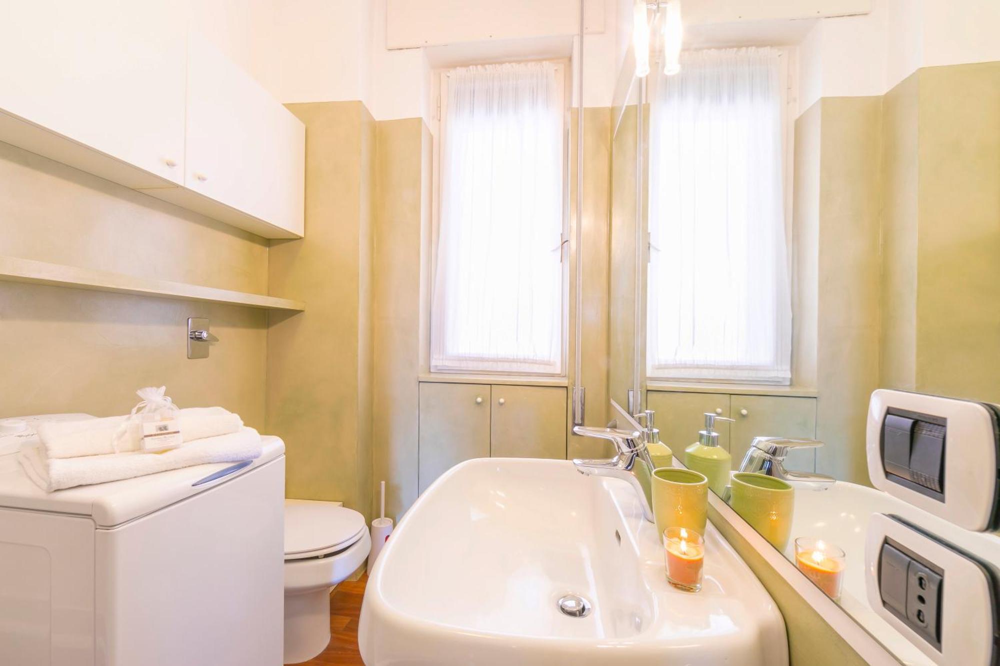 Appartamento Il Golfo Lake View - Happy Rentals Laveno-Mombello Extérieur photo